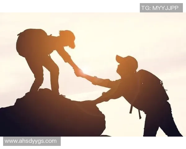 钟诚的奋斗历程与人生哲学探讨如何在逆境中实现自我价值与成长